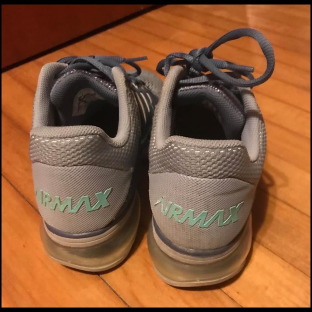 Women’s Nike Airmax